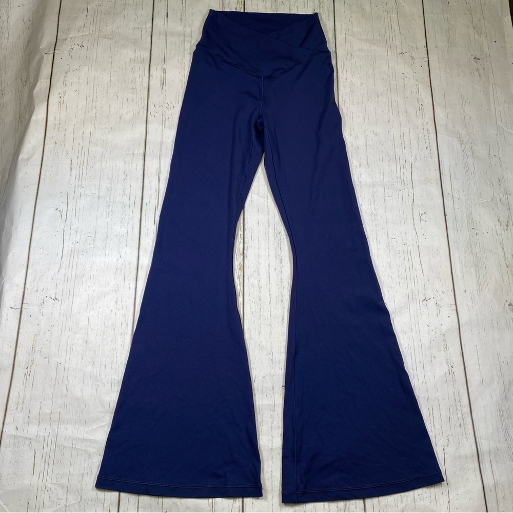 OFFLINE By Aerie Real Me High Waisted Crossover Flare Legging - Picture 5 of 10